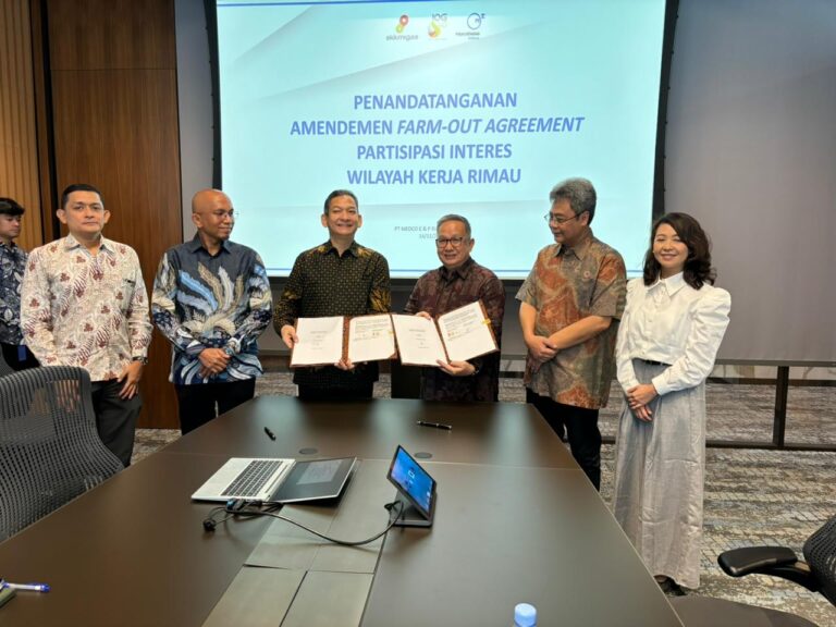 Penandatanganan FOA degn Medco Energi semoga bisa menyumbang PAD Pemprov Sumsel melalui SEG untuk 20 tahun kedepan.